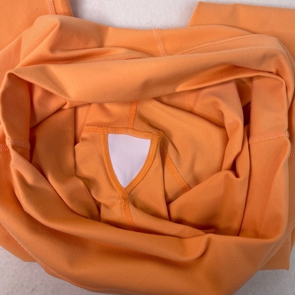ALO Yoga Airbrush 7/8 Leggings Cantaloupe size large - Picture 10 of 12